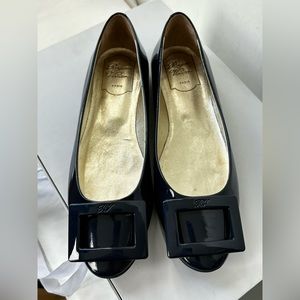 Roger Vivier Black Patent Leather Ballet Flats